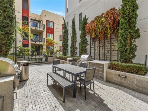 1218  Nolita  , Irvine, CA