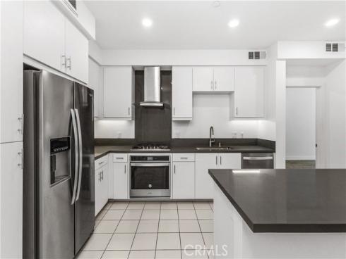 1218  Nolita  , Irvine, CA