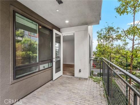 1218  Nolita  , Irvine, CA