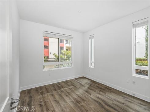 1218  Nolita  , Irvine, CA