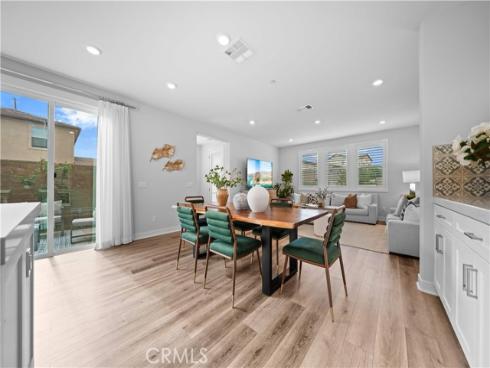 362  Chorus  , Irvine, CA