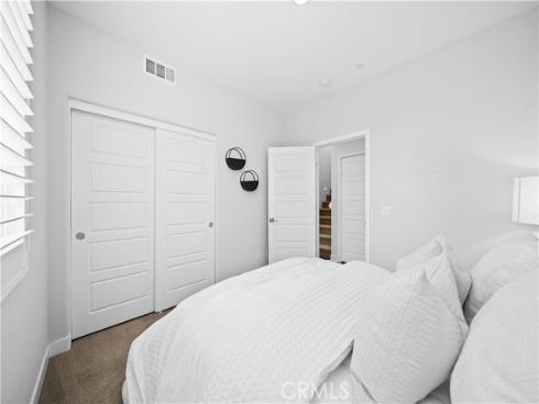 362  Chorus  , Irvine, CA