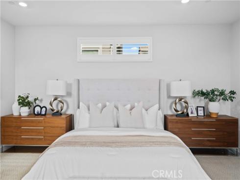 362  Chorus  , Irvine, CA