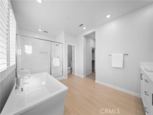 362  Chorus  , Irvine, CA