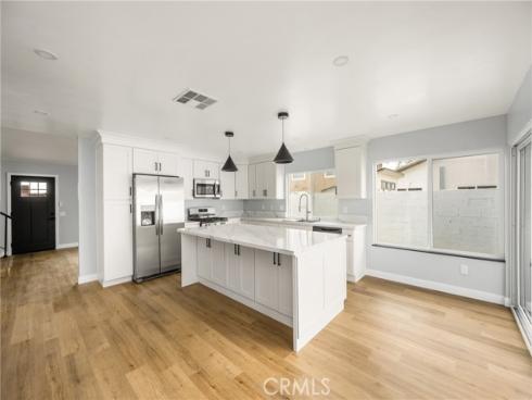 14375 Majorca Avenue, Irvine, CA