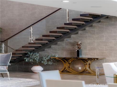 162  Leafy  , Irvine, CA