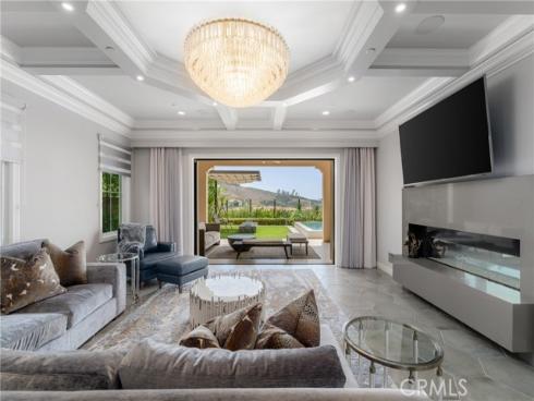 162  Leafy  , Irvine, CA