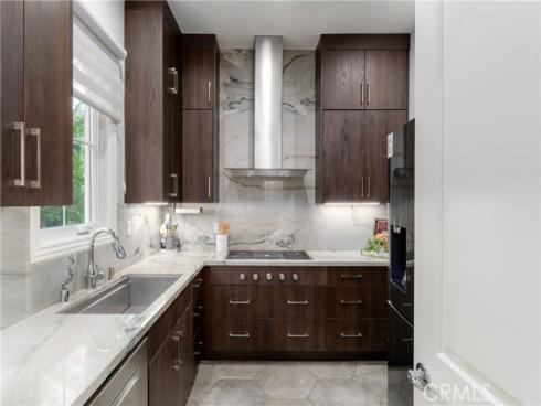 162  Leafy  , Irvine, CA