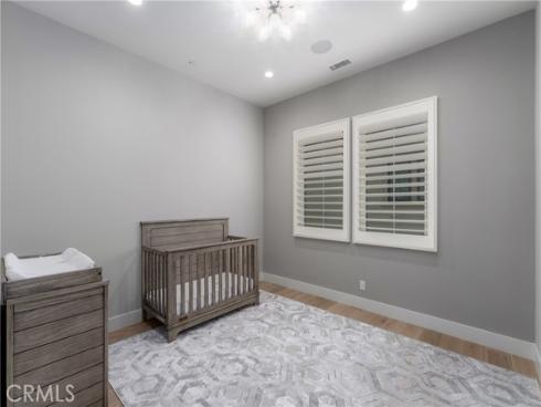 162  Leafy  , Irvine, CA