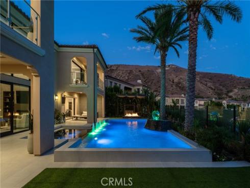 162  Leafy  , Irvine, CA