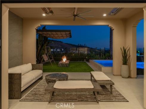 162  Leafy  , Irvine, CA