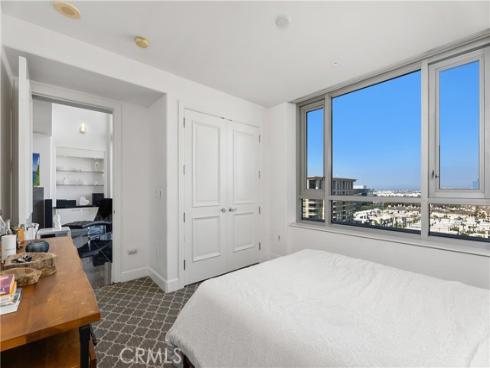 8154  Scholarship  , Irvine, CA