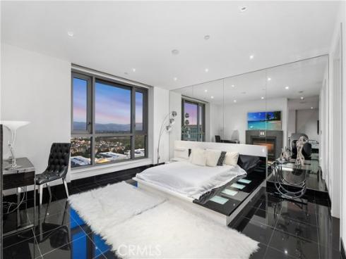 8154  Scholarship  , Irvine, CA