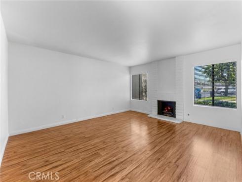 5  Locust  , Irvine, CA