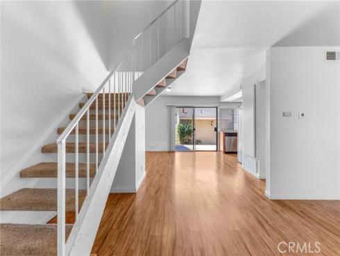 5  Locust  , Irvine, CA