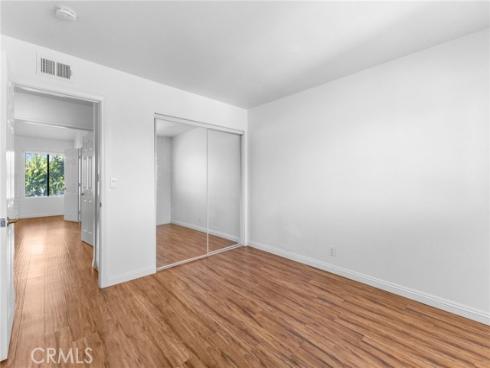 5  Locust  , Irvine, CA