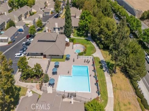 5  Locust  , Irvine, CA