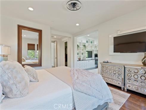 9  Spanish Moss  , Irvine, CA