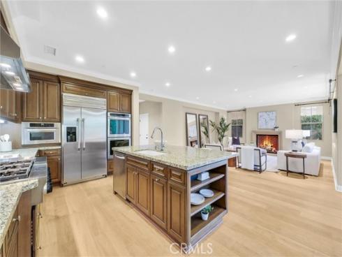 36  Royal Grove  , Irvine, CA