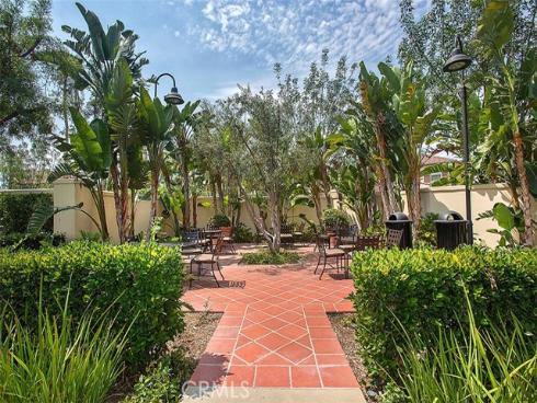 36  Royal Grove  , Irvine, CA