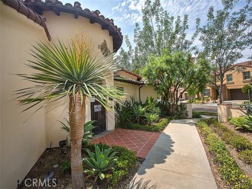 36  Royal Grove  , Irvine, CA