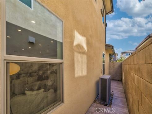 56 Chasma , Irvine, CA