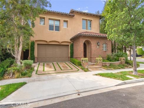 120 Tomato Springs , Irvine, CA