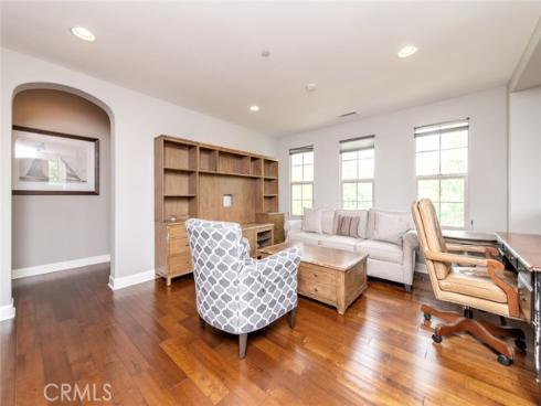 120 Tomato Springs , Irvine, CA