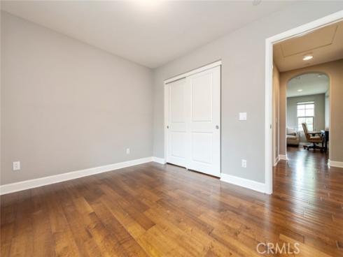 120 Tomato Springs , Irvine, CA