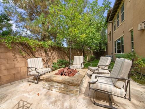 120 Tomato Springs , Irvine, CA