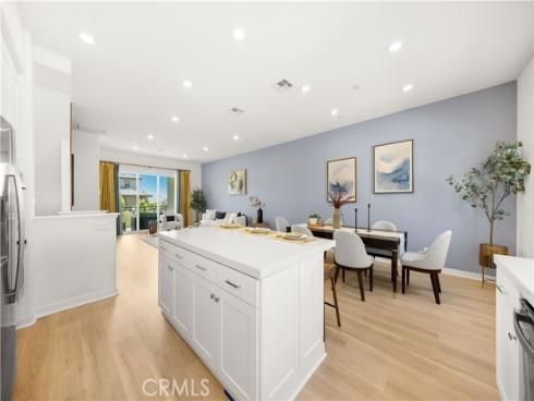 173 Sentosa , Irvine, CA