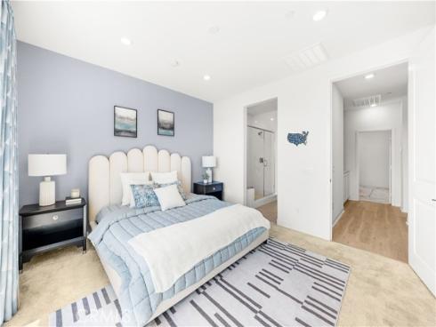 173 Sentosa , Irvine, CA