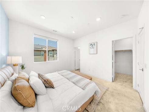 173 Sentosa , Irvine, CA