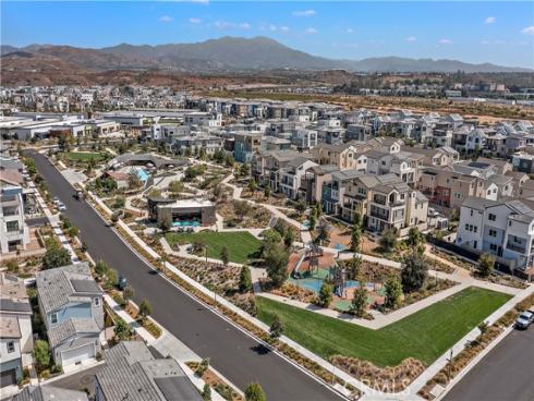 173 Sentosa , Irvine, CA