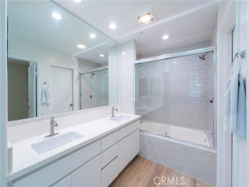 2233  Martin  202 , Irvine, CA