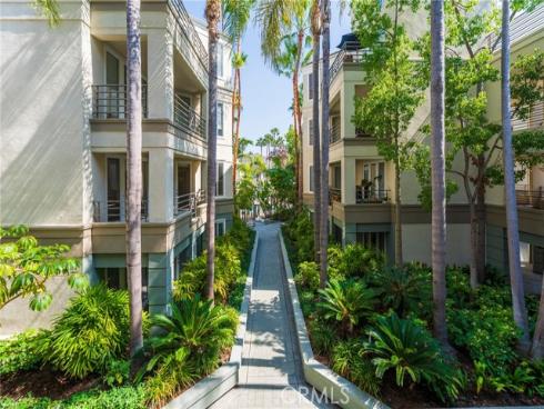 2233  Martin  202 , Irvine, CA