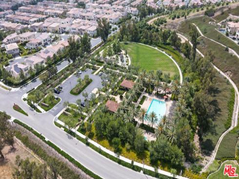 55 Suede , Irvine, CA