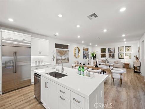 116 Zawn , Irvine, CA