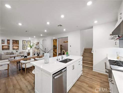 116 Zawn , Irvine, CA