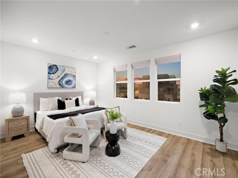 116 Zawn , Irvine, CA