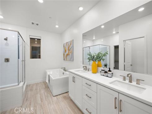 116 Zawn , Irvine, CA