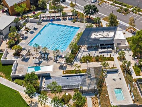 116 Zawn , Irvine, CA