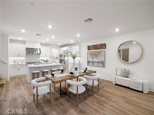 116 Zawn , Irvine, CA