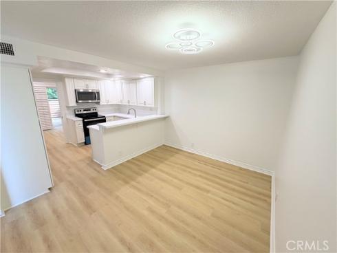 61  Ashbrook  , Irvine, CA