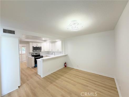 61  Ashbrook  , Irvine, CA