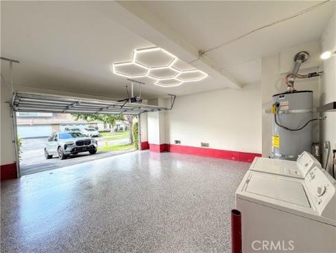 61  Ashbrook  , Irvine, CA