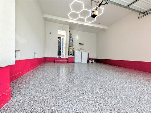 61  Ashbrook  , Irvine, CA