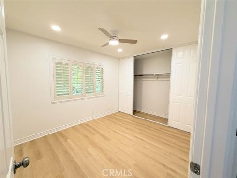 61  Ashbrook  , Irvine, CA