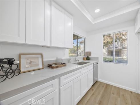 92 Clearbrook , Irvine, CA