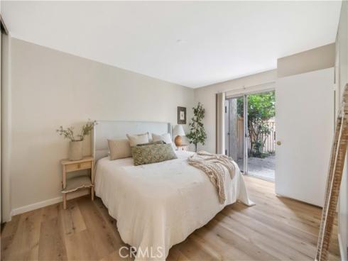 92 Clearbrook , Irvine, CA